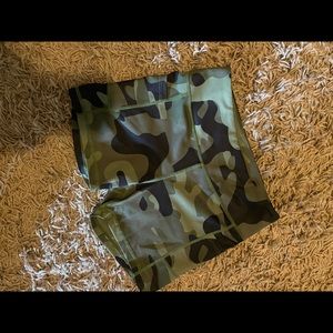 Zyia shorts brand new